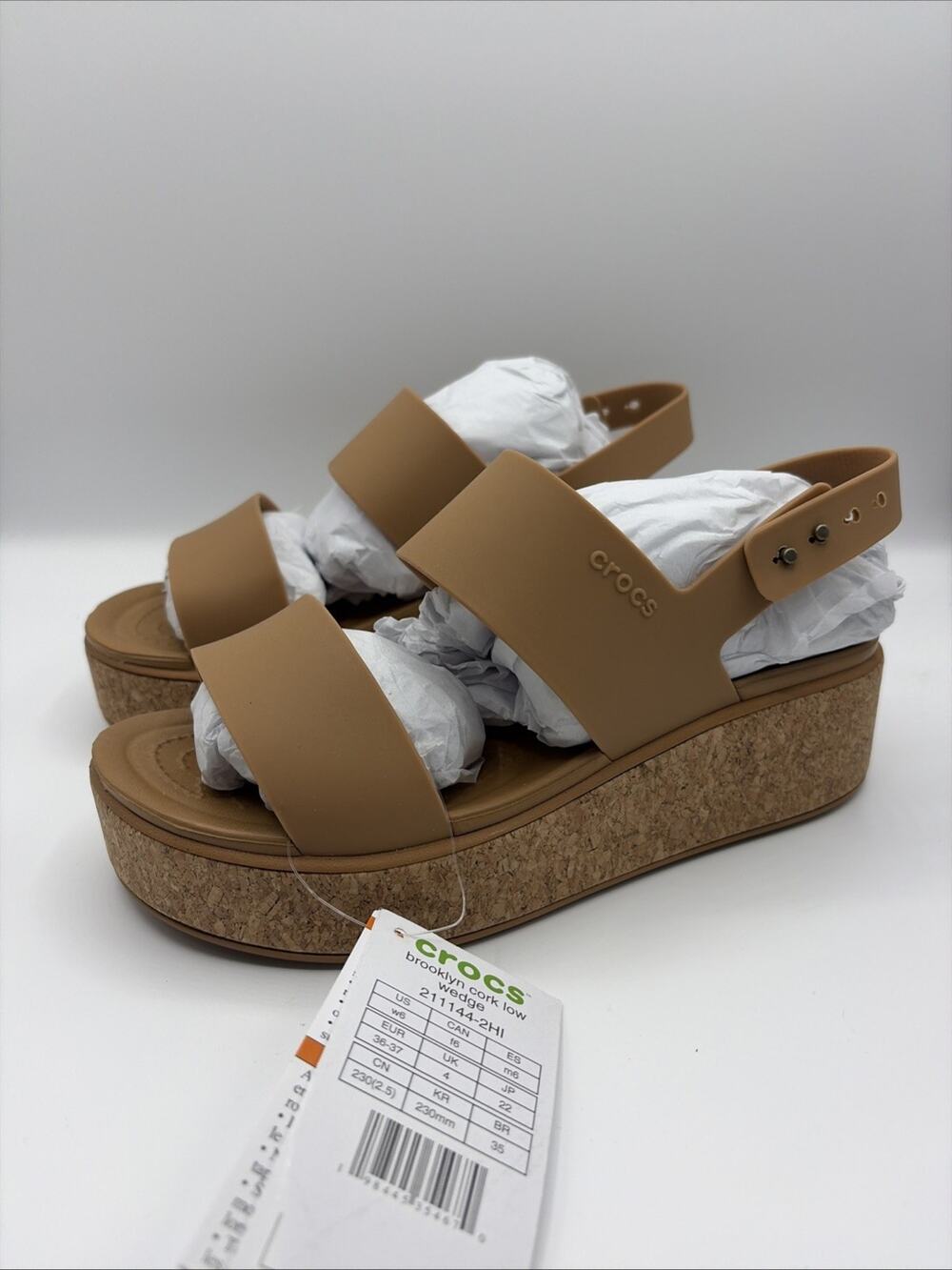 Crocs Brooklyn Cork Low Wedge Platform Sandal Women’s Sz US W 6 Light Brown NWT